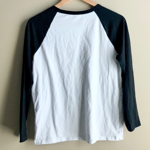 Believe Tshirt Christmas Holidays - Picture 3 of 3